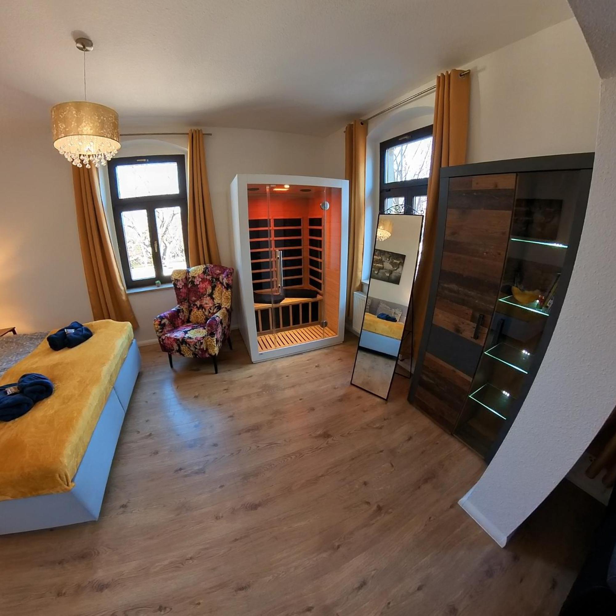 Federtraum Mit Sauna Sehr Gemuetlich, Neu Dresden Exterior foto
